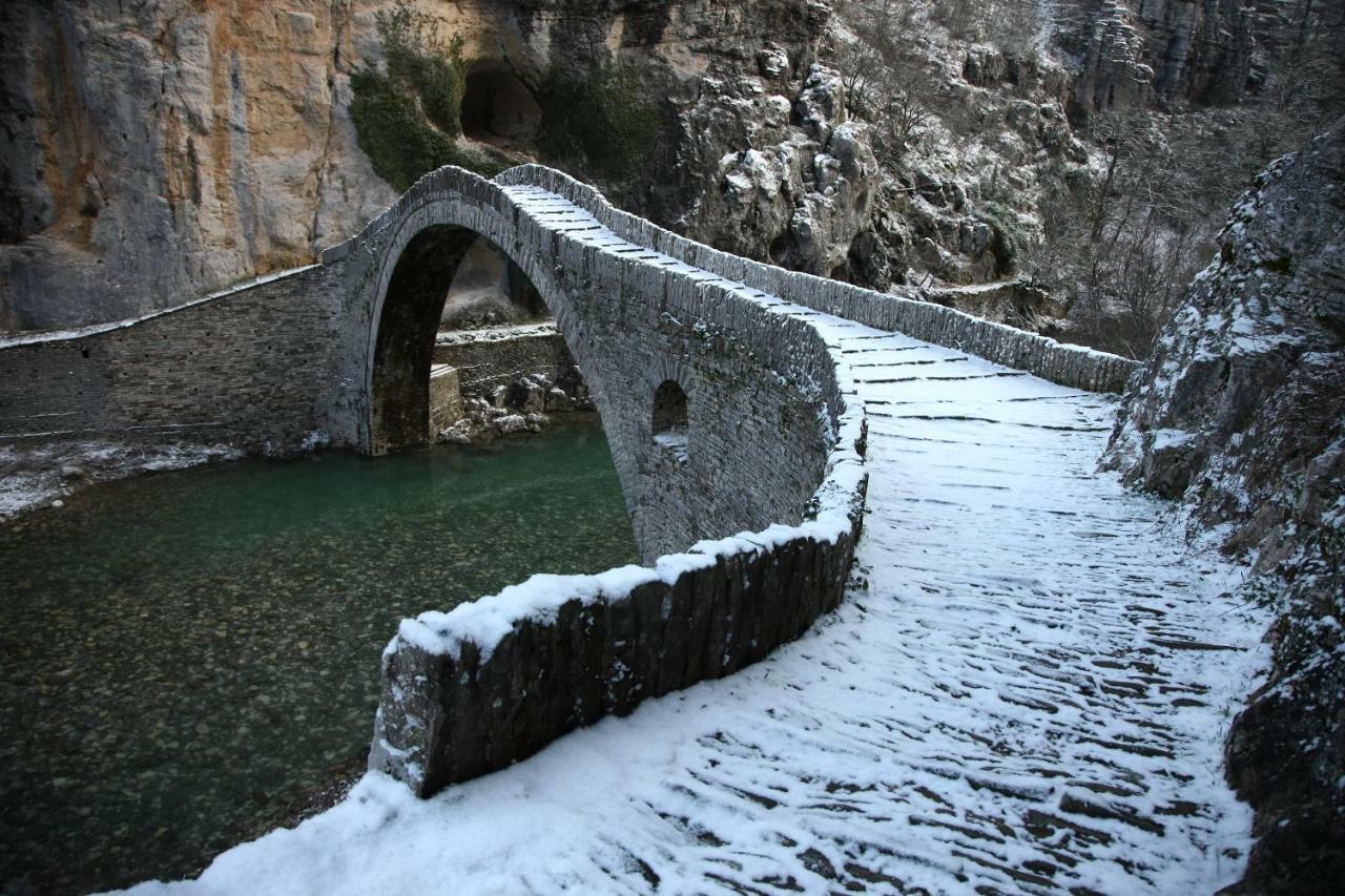 Pensjonat Amanitis Stone House Kipoi Zewnętrze zdjęcie